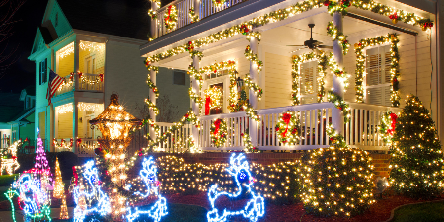 a house full of christmas light